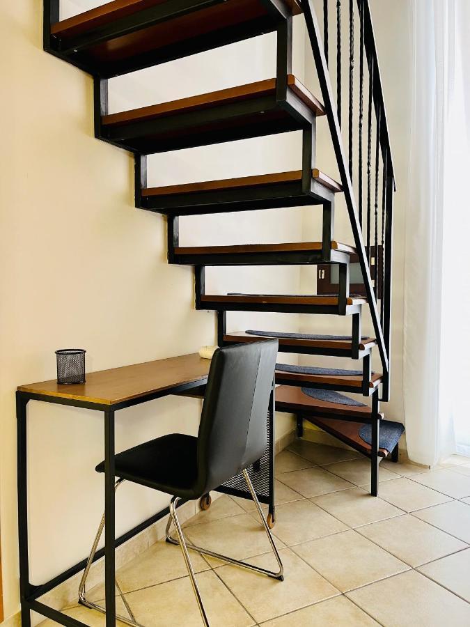 Gesu Nuovo Apartment Napoli Bagian luar foto